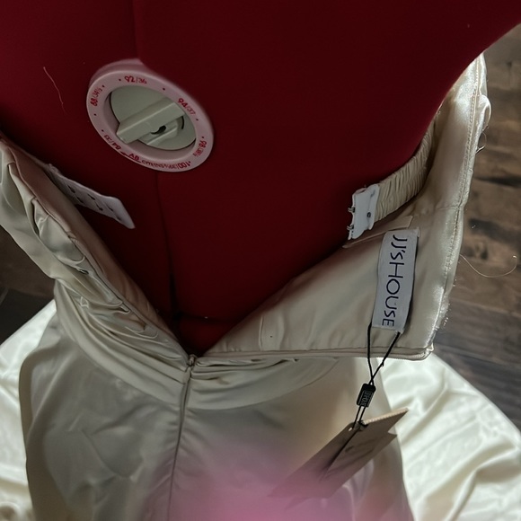 NWT JJ’S House party dress 👗 B 32.5” W 25.5” - Picture 7 of 8